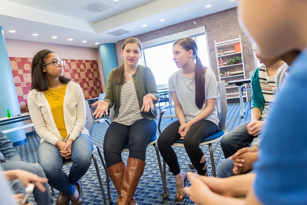 Learning a new language for better school discipline