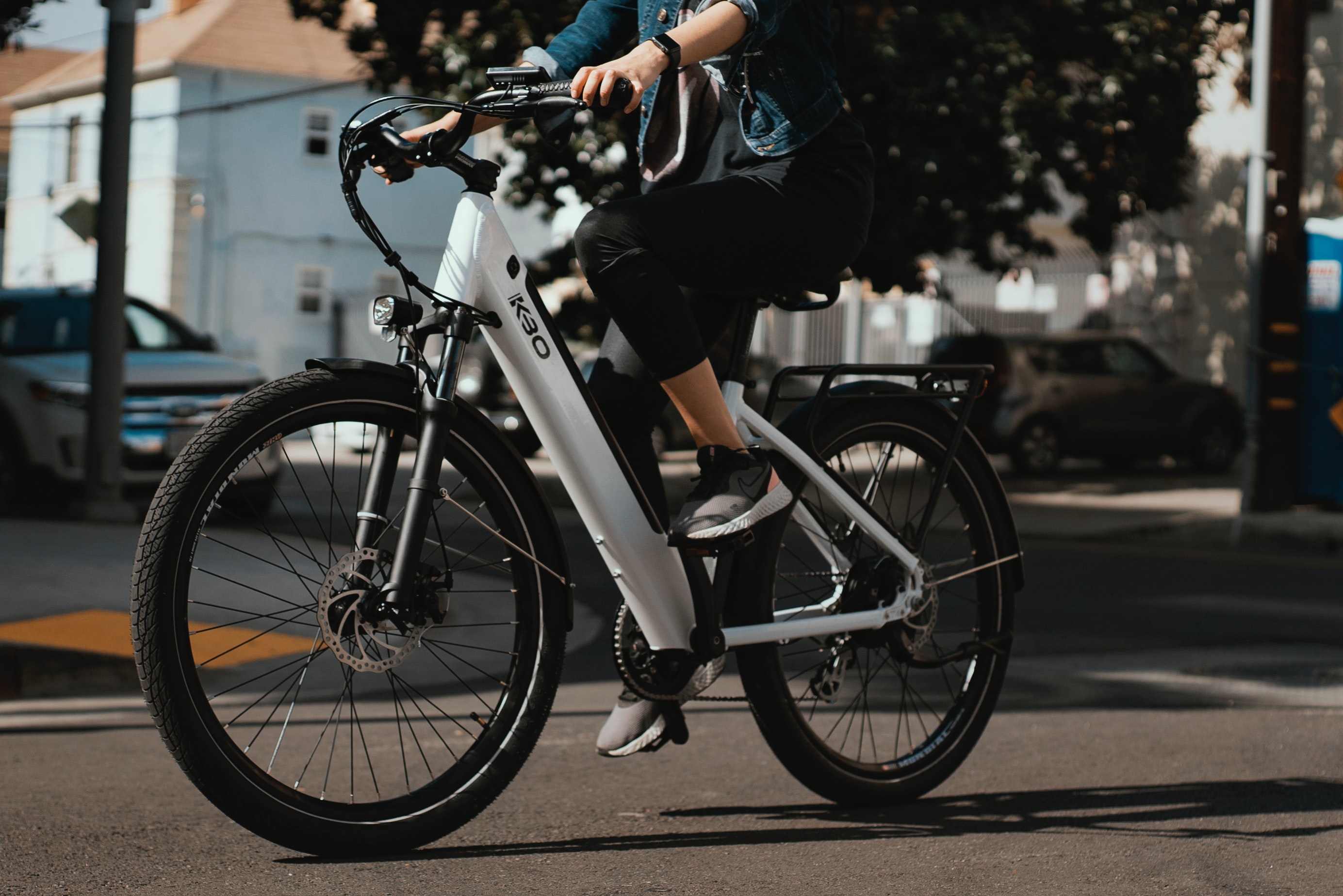 Electric Transportation Research: Advantages & Disadvantages