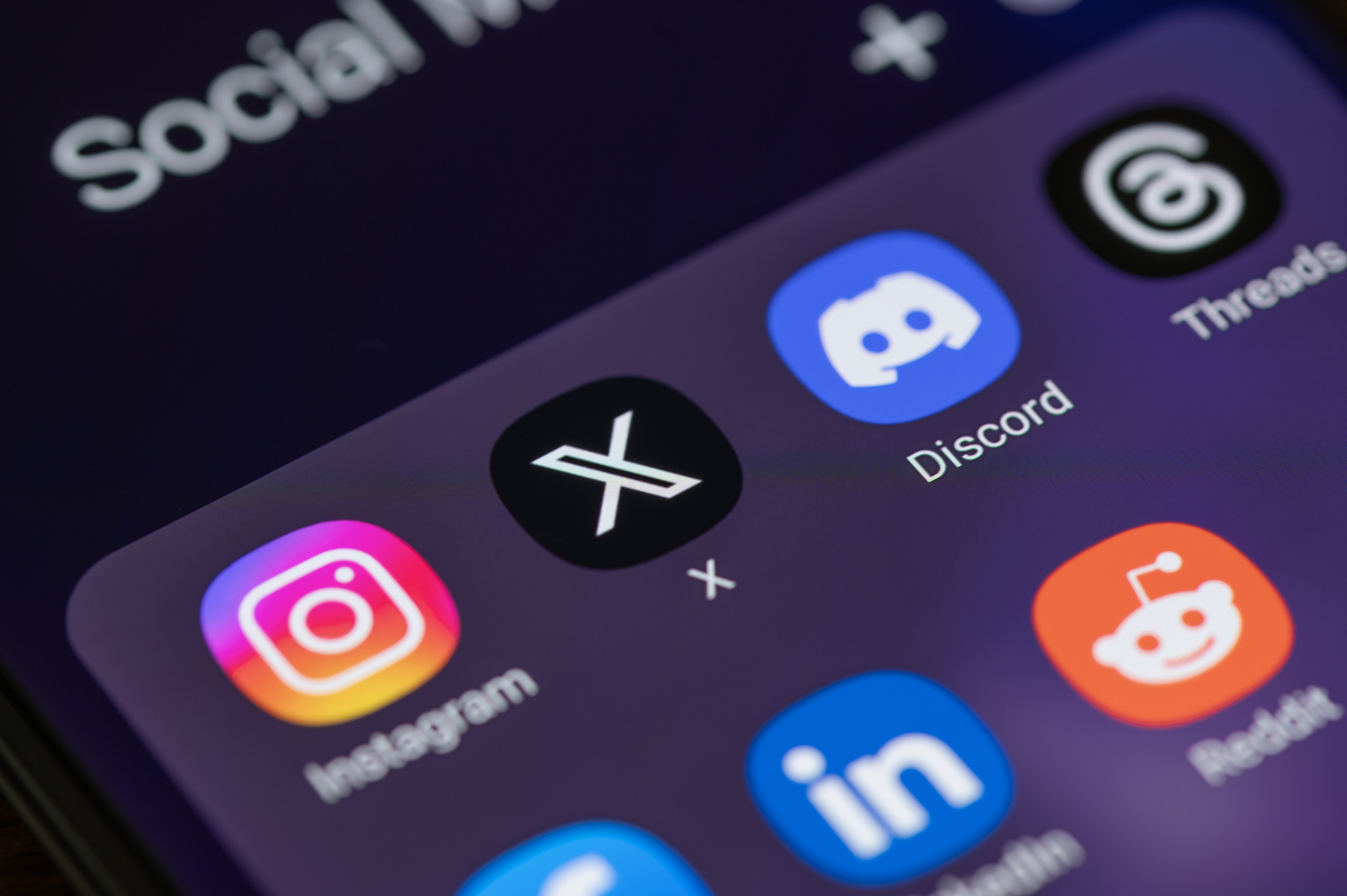 Teens Reflect On How Social Media Nearly Ruined Their Friendship