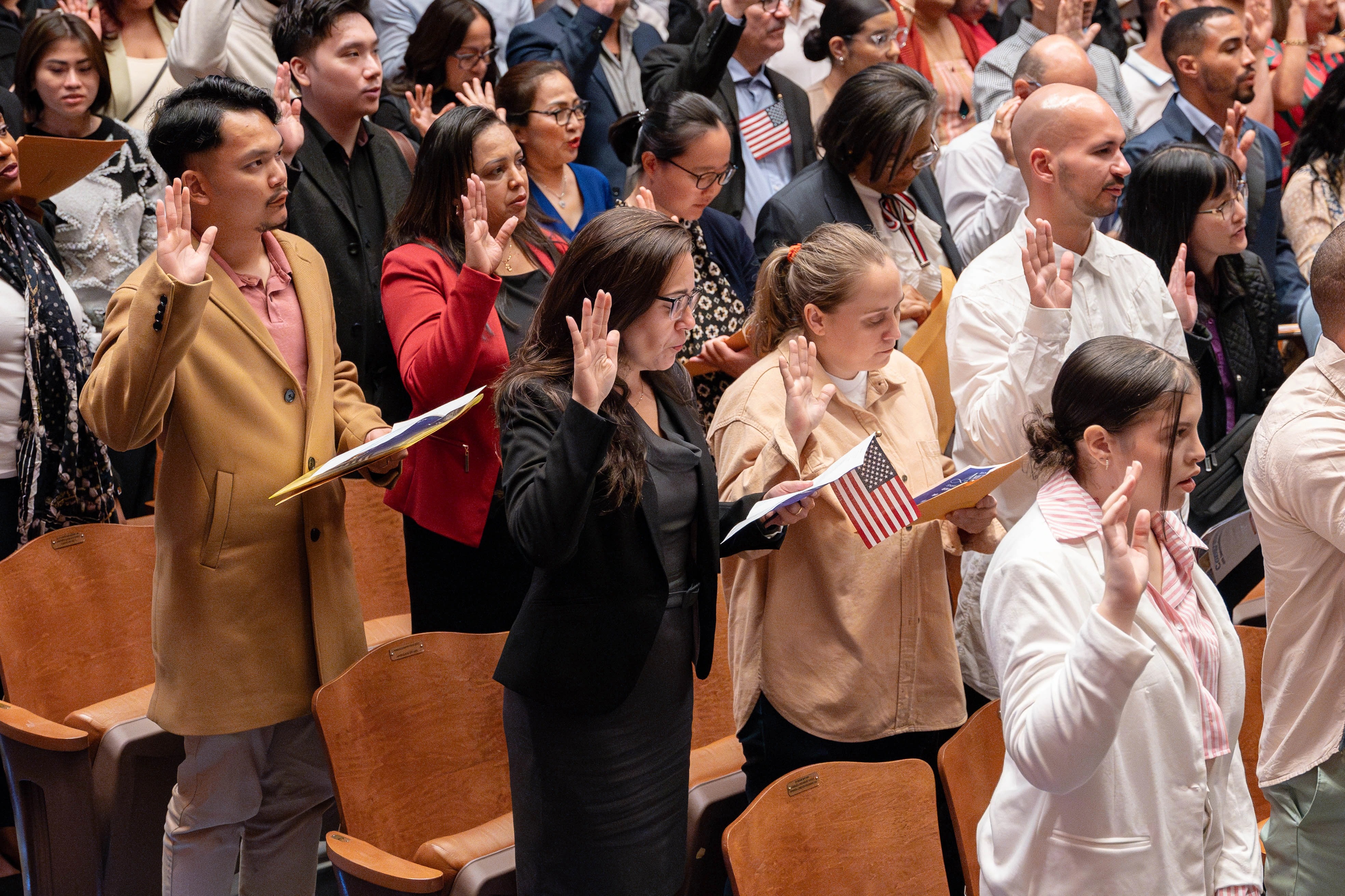 6 Keys to a Successful Citizenship Preparation Class (Hint: It’s Not Just Civics)