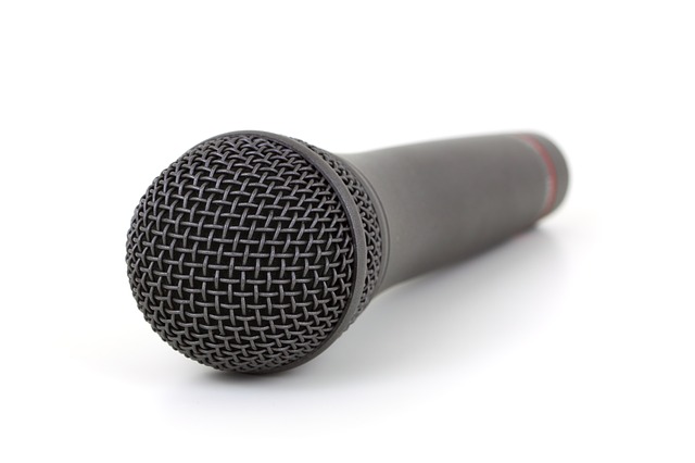 Beatboxing with Rashidi Omari