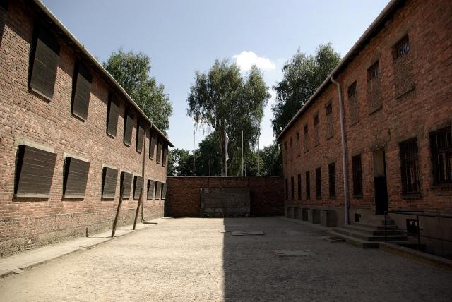 Global History through Schindler's List